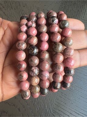 ( ONE ) Rhodonite bracelet 8mm SIZE 6.5-7’